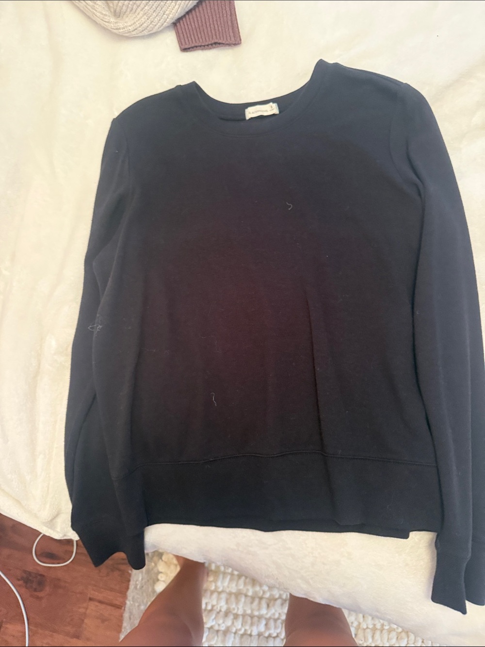 Black Crewneck Sweater - Unbranded